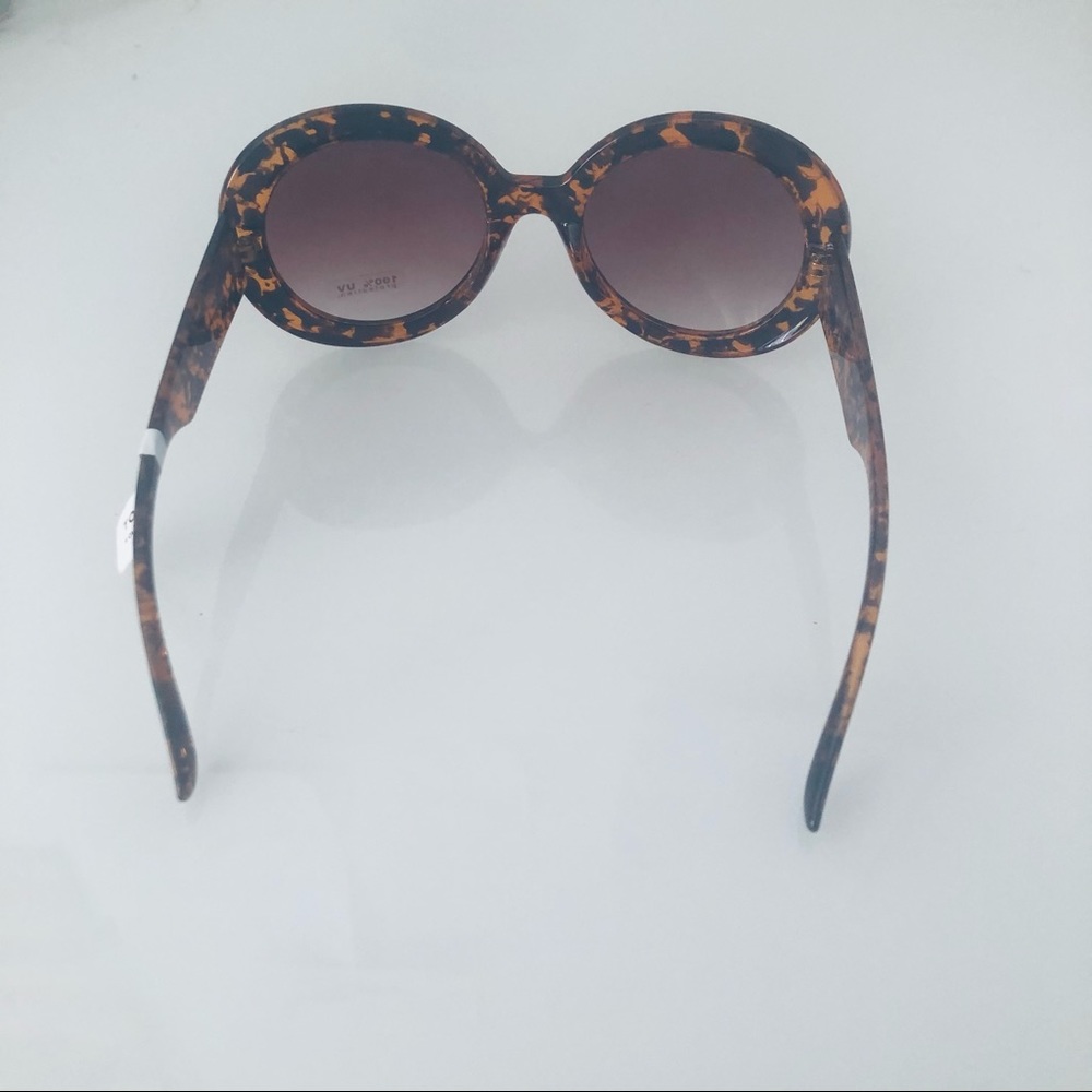 TORRID ROUND SUNGLASSES - Picture 4 of 5